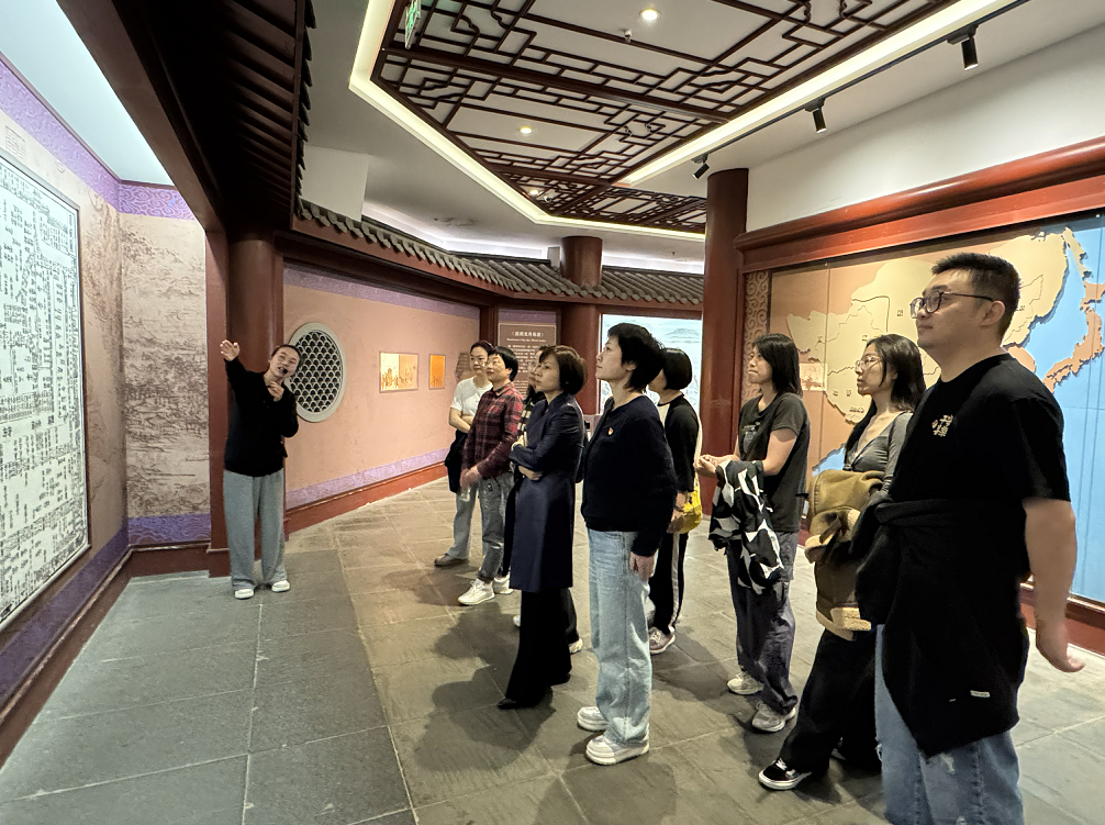 1745906773716405.png 1745906675254.png